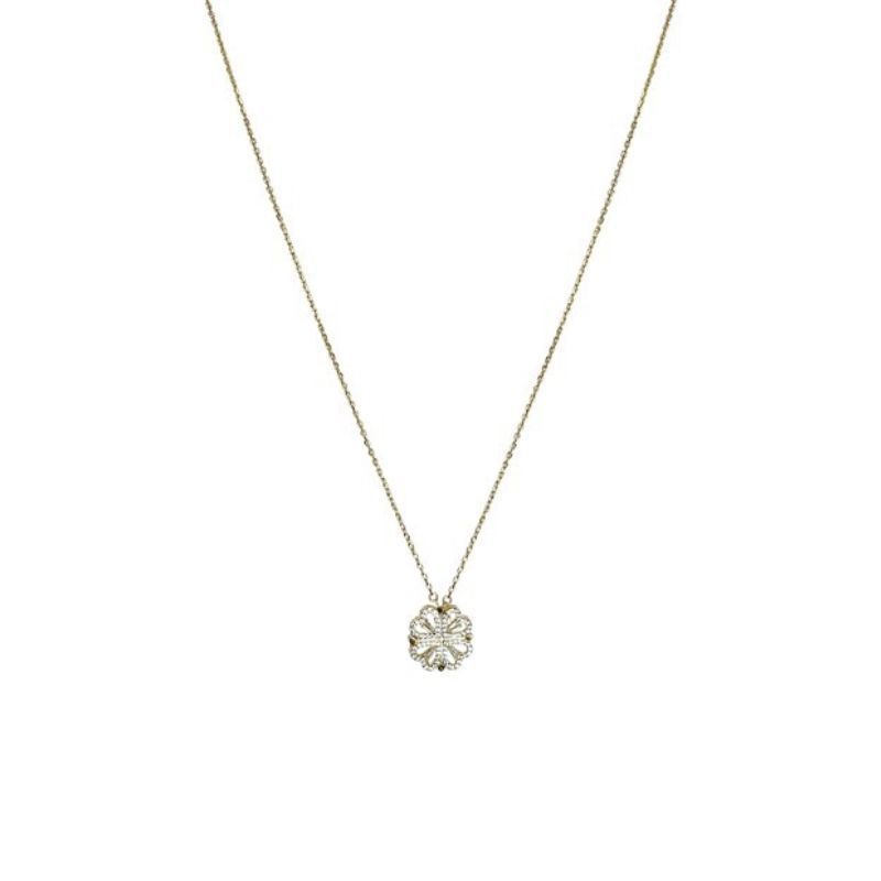 Retro Magnetic Four Leaf Clover Heart Pendant Necklace for Women